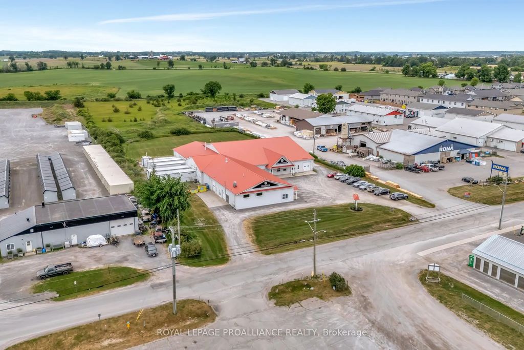 438 West Front Street W, Stirling-Rawdon