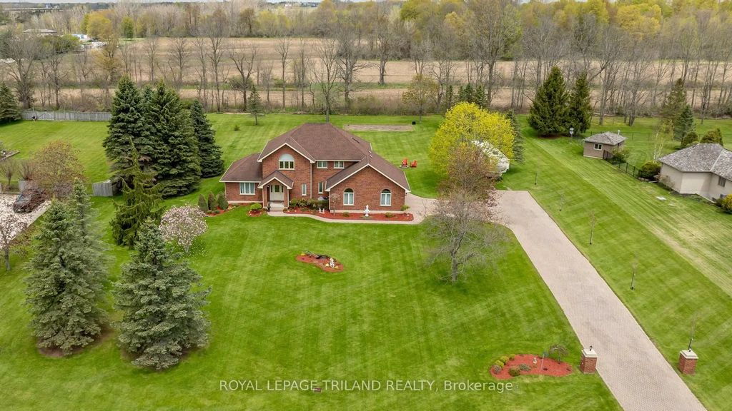 42720 Meadow Wood Lane, Central Elgin