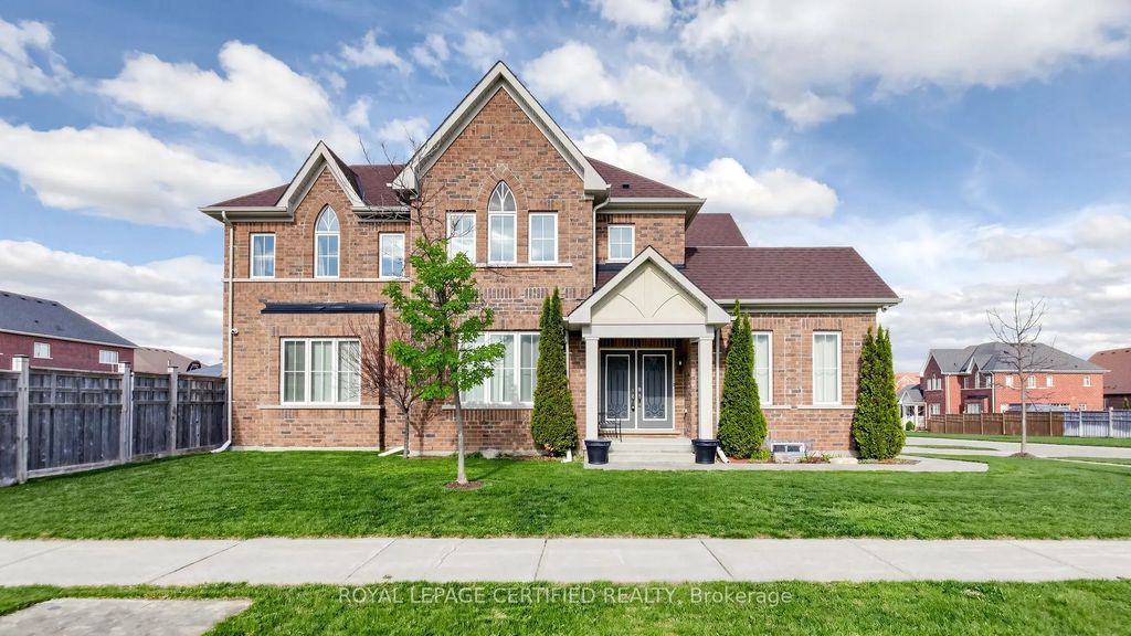 1 Benson Avenue, Mono