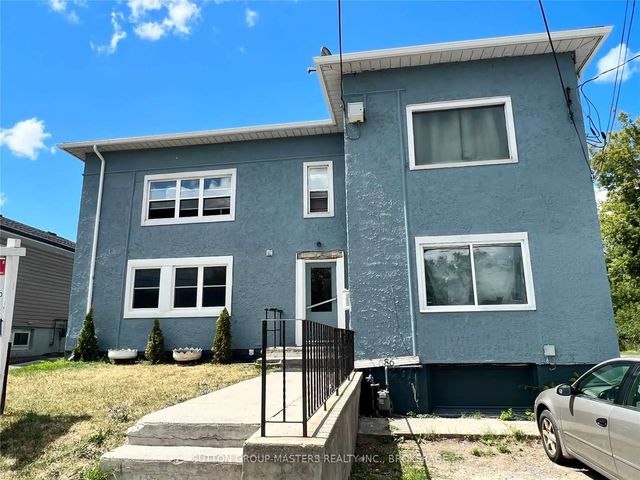 686 Montreal Street, Kingston
