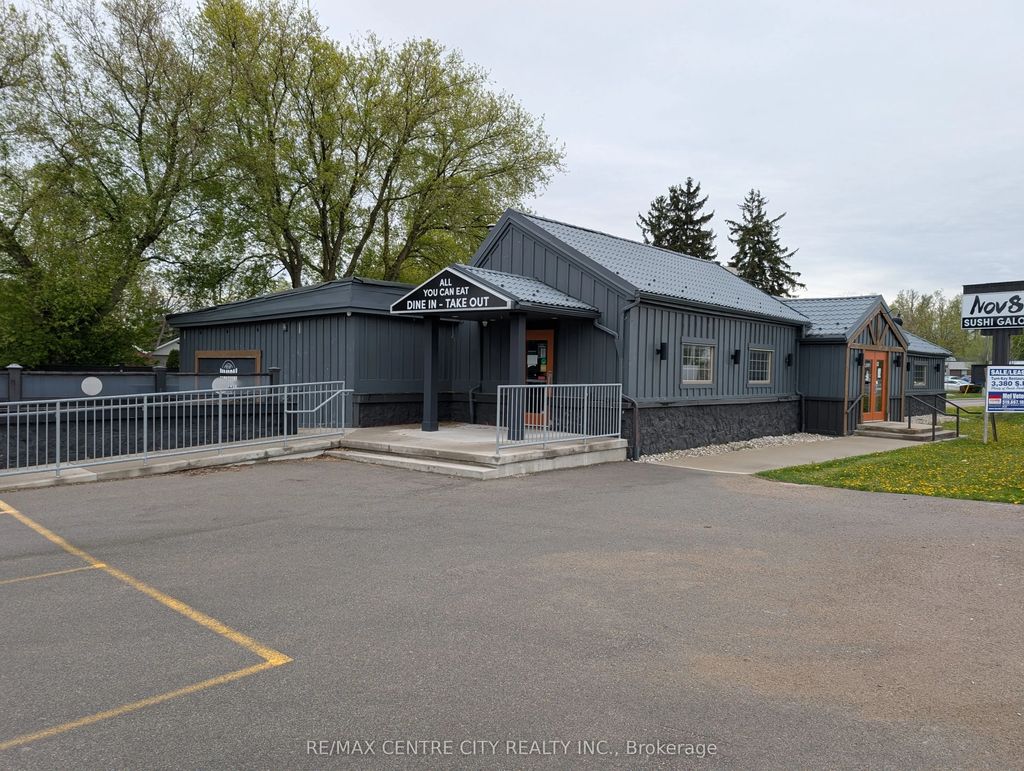 2300 Wharncliffe Road S, London South