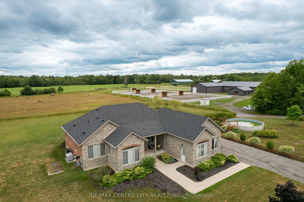 2301 Townline Road, Fort Erie