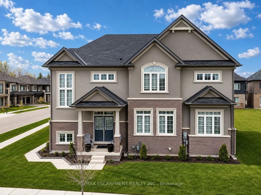 16 Stauffer Road, Brantford