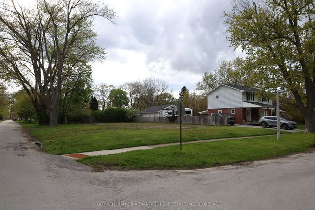 74 Summit Avenue, Welland
