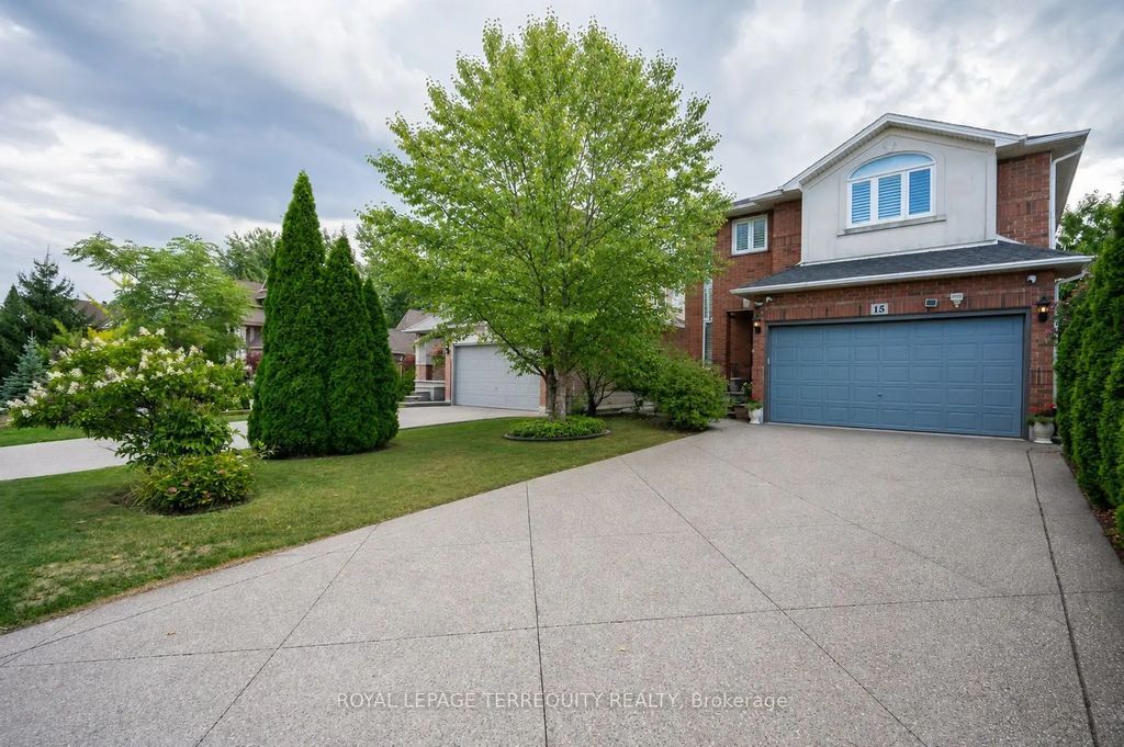 15 Armour Crescent, Hamilton
