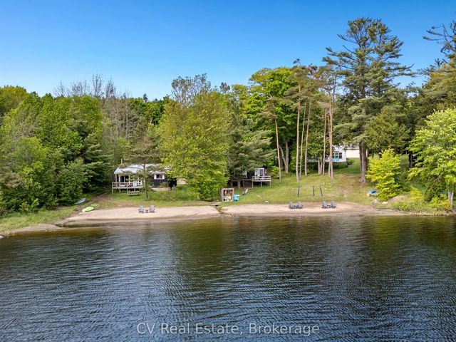 1113 Moon River Road, Muskoka Lakes