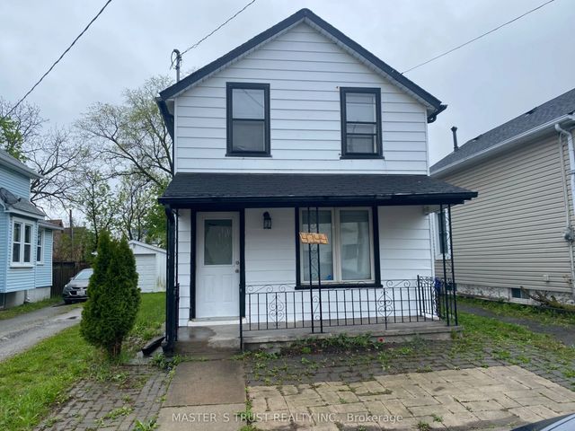 4744 Park Street, Niagara Falls