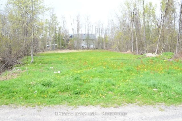 8 Helen Crescent, Kawartha Lakes