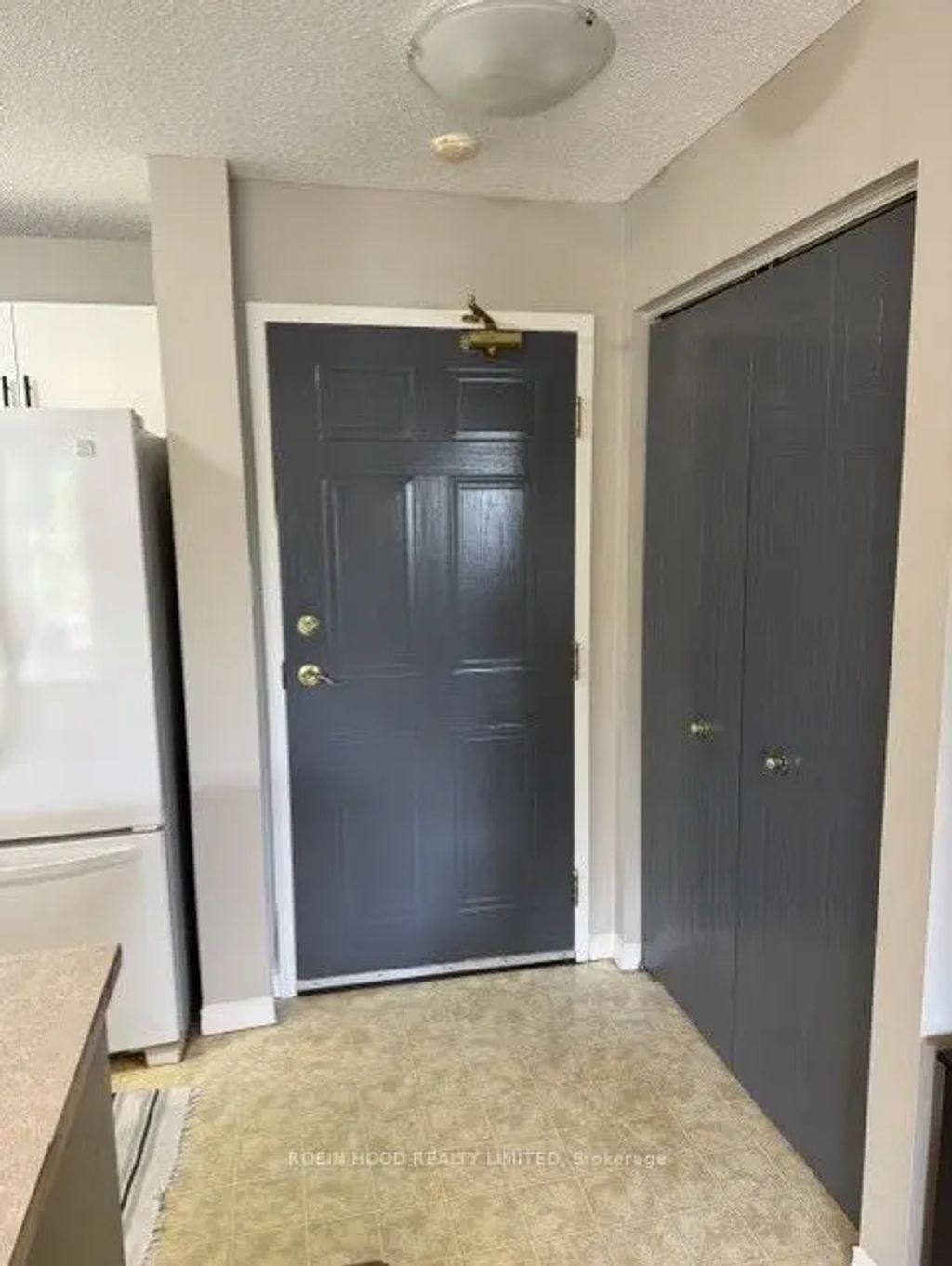 3160 Wildwood Drive 203, Windsor