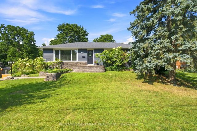 31 Algonquin Avenue, Hamilton