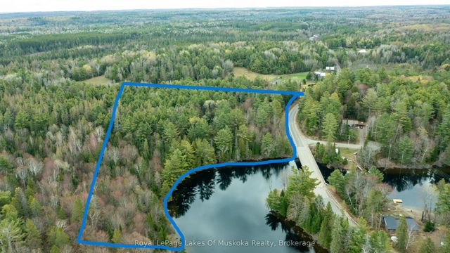 Crockford Road, Lake of Bays