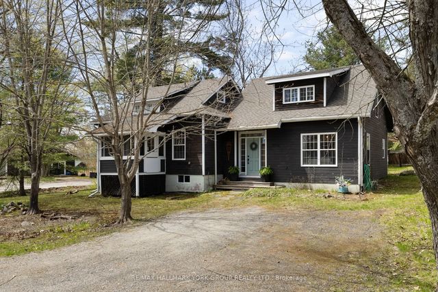1013 Grey Street, Muskoka Lakes