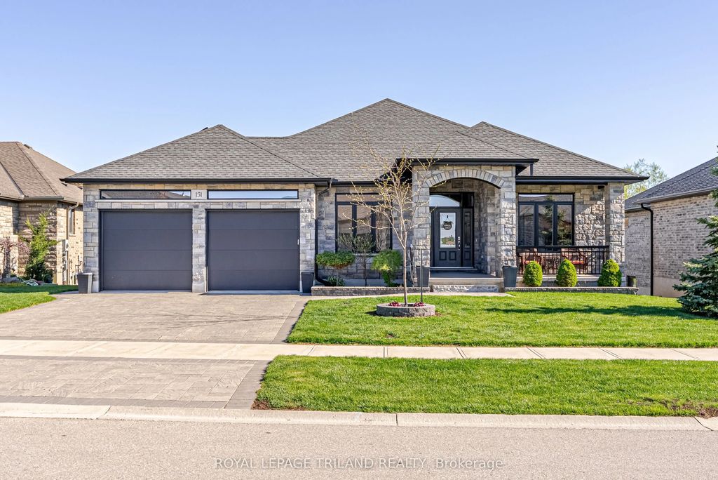 151 Robin Ridge Drive, Central Elgin