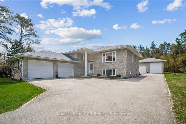 30 Pine Tree Drive, South Bruce Peninsula