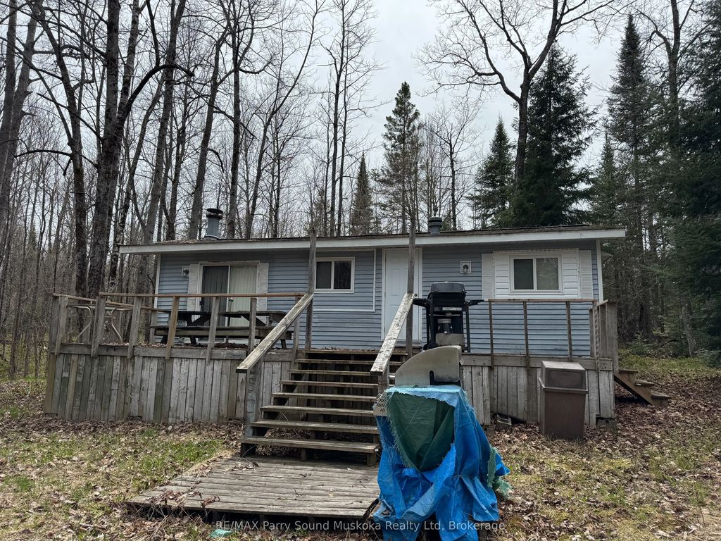 34 Weber Road, Parry Sound Remote Area