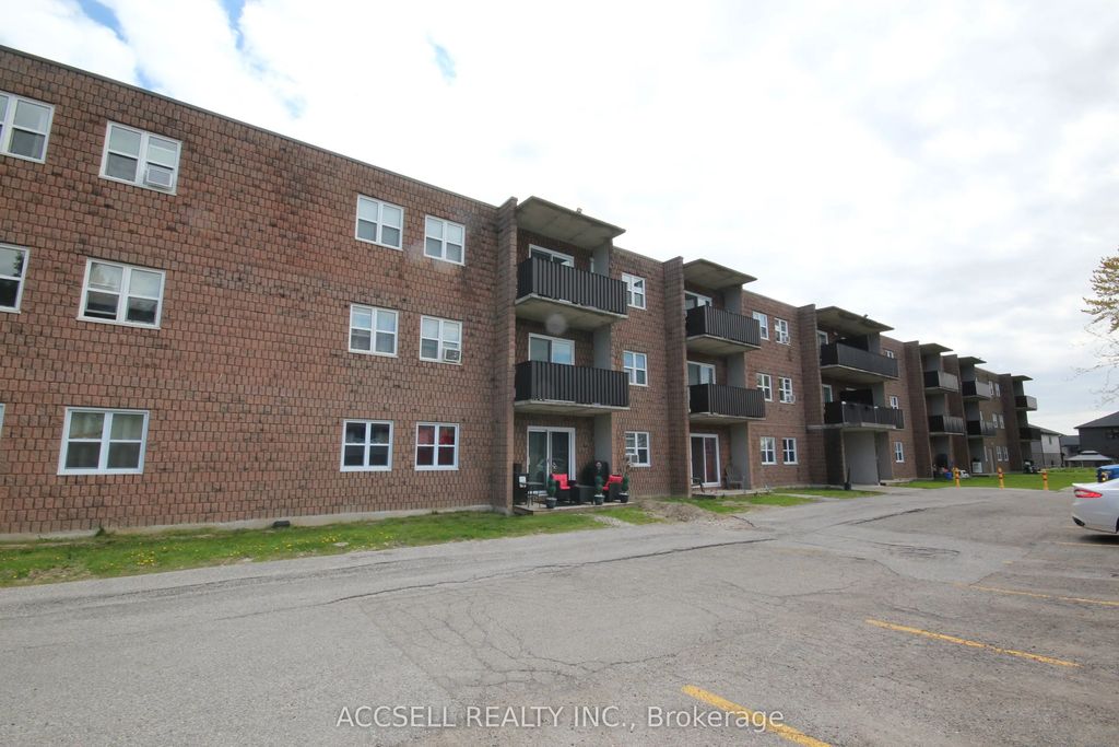 276 Merritt Avenue 212, Chatham-Kent