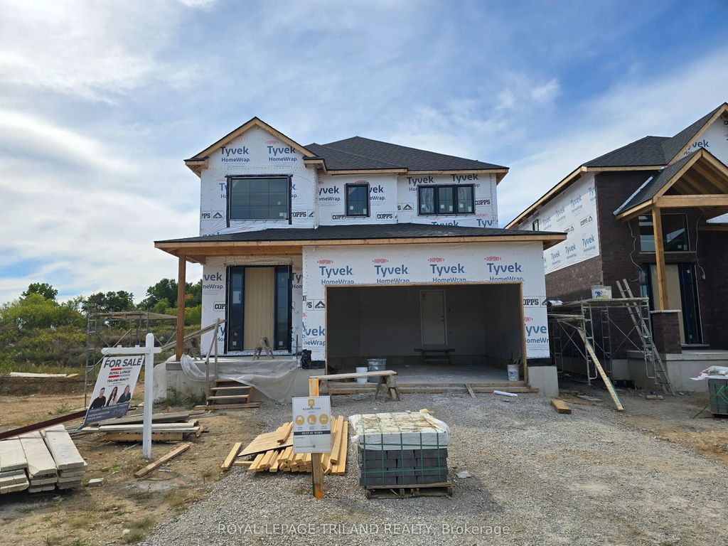 35 Allister Drive, Middlesex Centre
