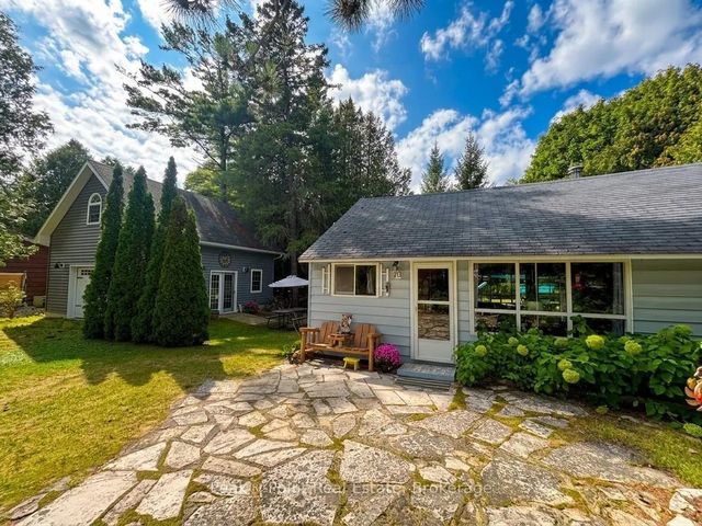 20 Clarence Avenue, South Bruce Peninsula