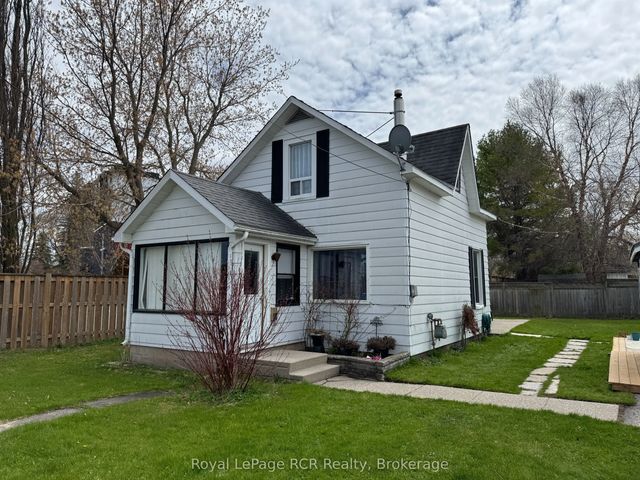 381 14th Street W, Owen Sound