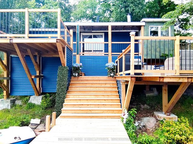 1365 Fourth Lake Road, Frontenac