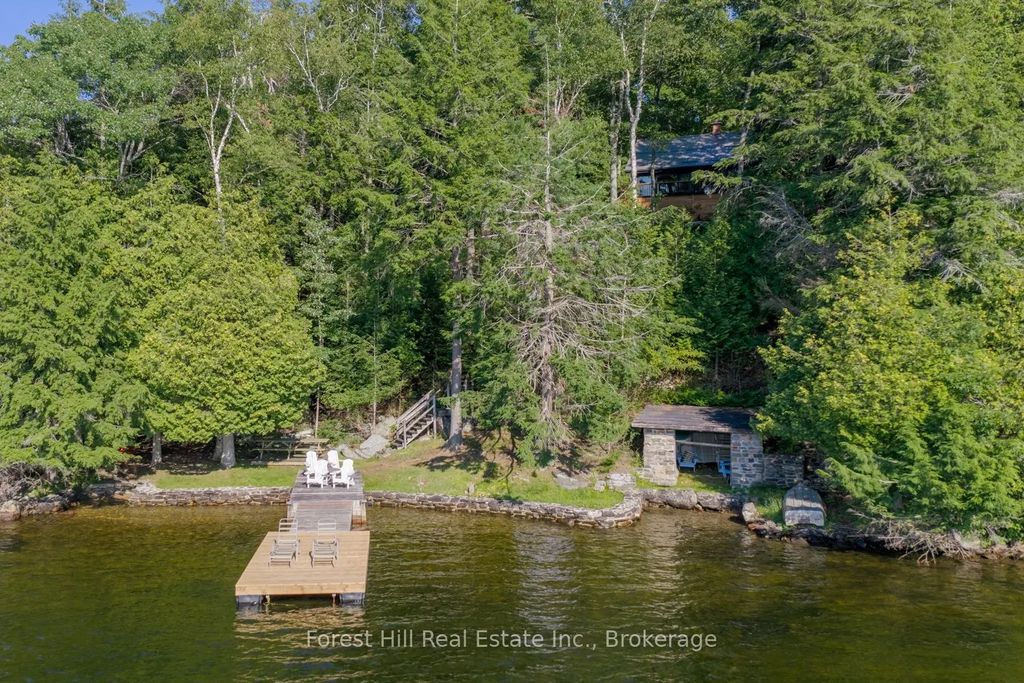 1034 Canning Heights Road, Minden Hills