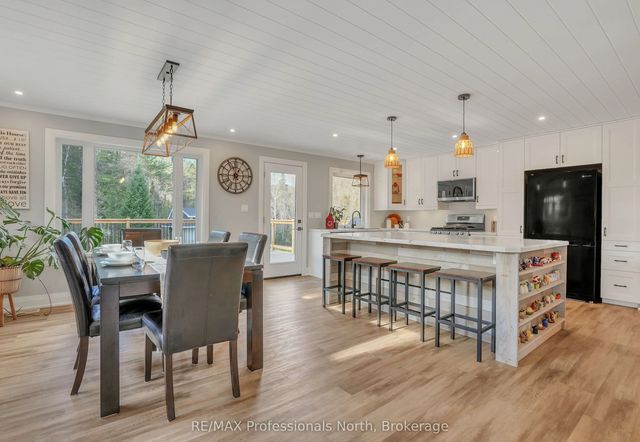 79 Mainhood Road, Huntsville