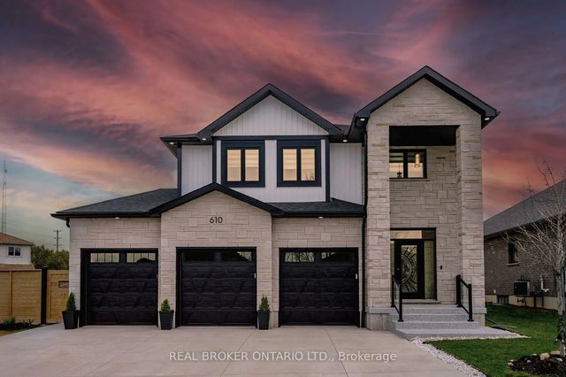 610 Conners Drive, North Perth