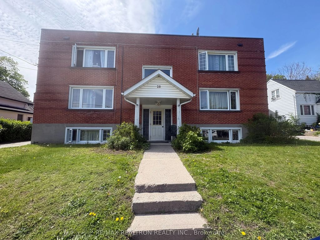 28 Mccoll Street, Quinte West