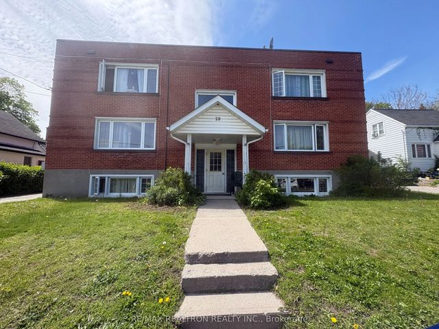 28 Mccoll Street, Quinte West