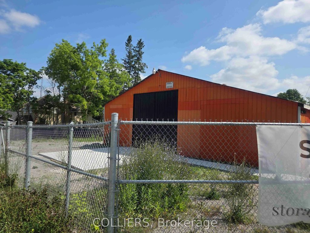 1720 Kirkfield Road, Kawartha Lakes