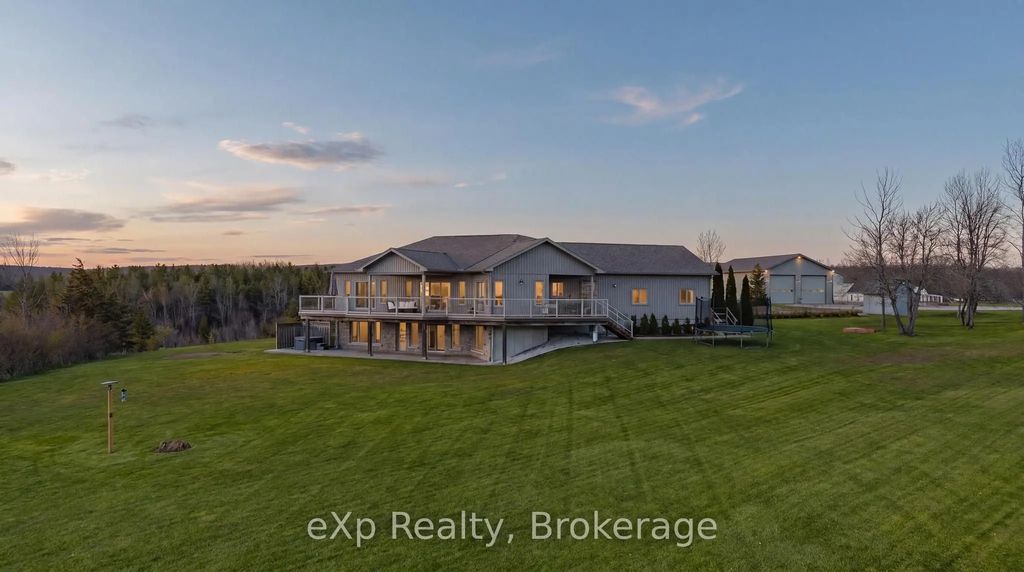 138430 112 Grey Road, Meaford