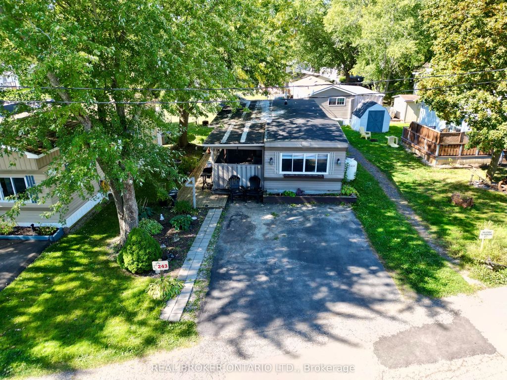 580 Beaver Creek Road 243, Waterloo