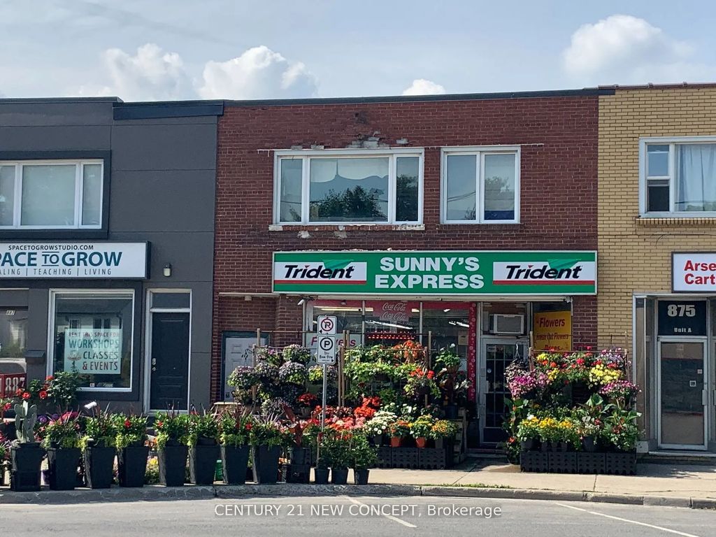 885 Hamilton Road, London East