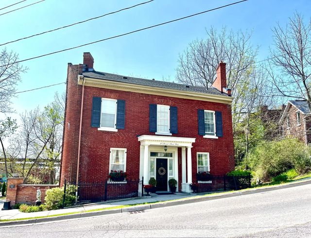 43-45 Dorset Street W, Port Hope