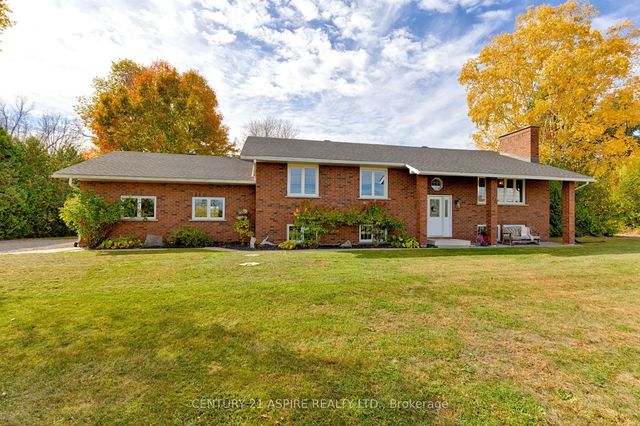 75 Pembroke Street, Whitewater Region