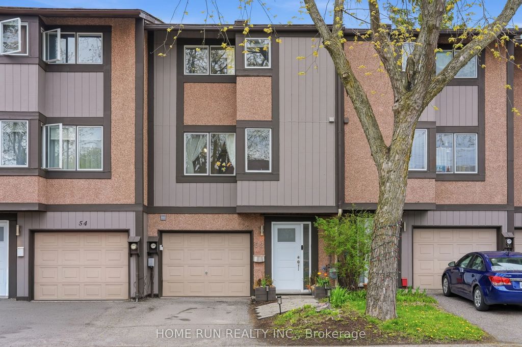 52 Reaney Court, Kanata