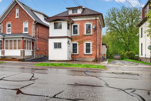 342 King Street W, Brockville