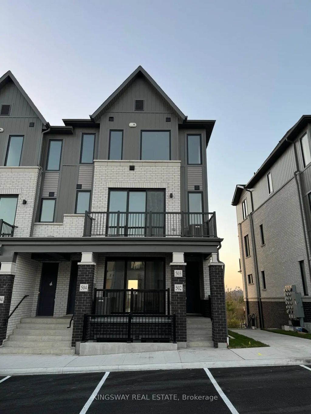 160 Densmore Road 502, Cobourg