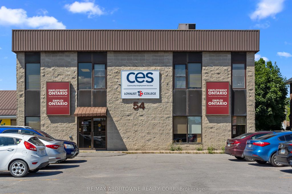54 Dundas Street E 2, Belleville
