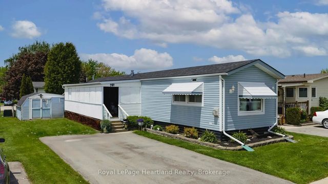 45 Redford Drive, South Huron
