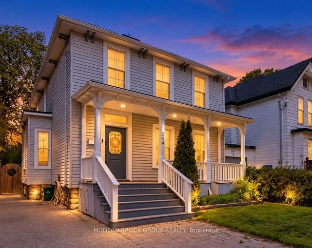 254 King Street E, Brockville