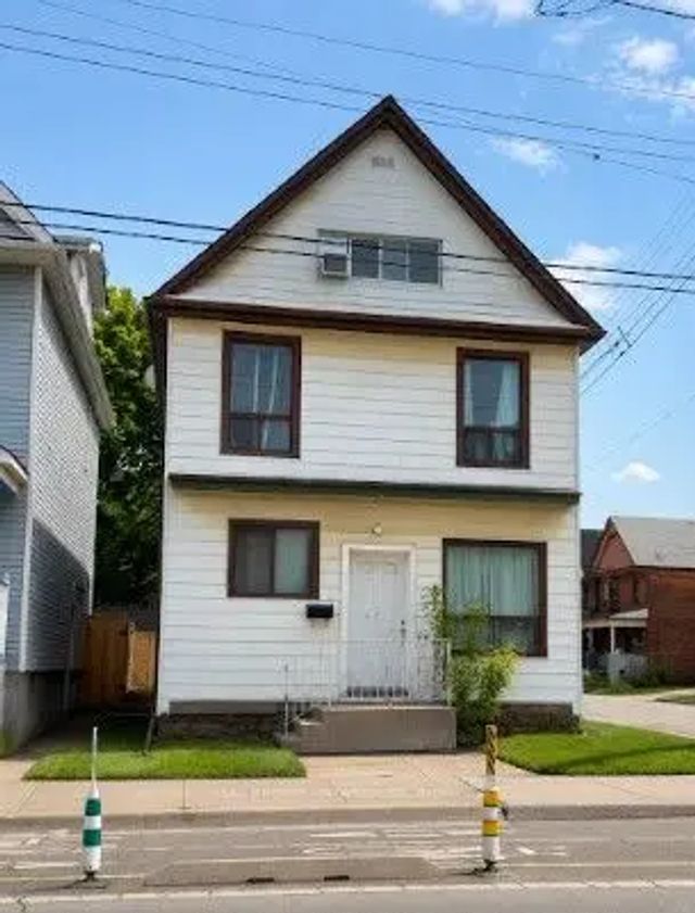 518 Cannon Street E, Hamilton