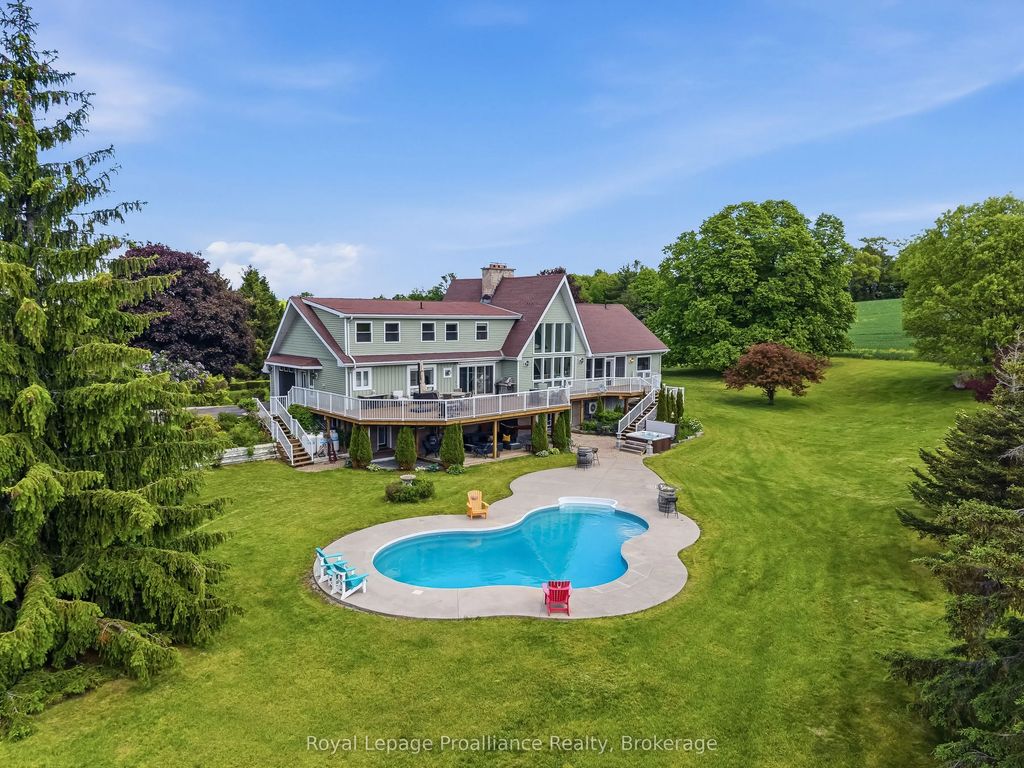 439 Oak Lake Road, Quinte West