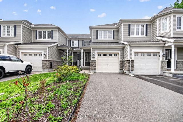 546 Ashbourne Crescent, Barrhaven