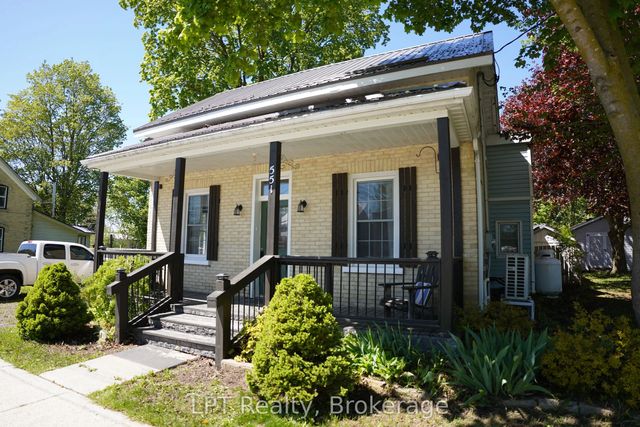 551 Louisa Street, West Grey