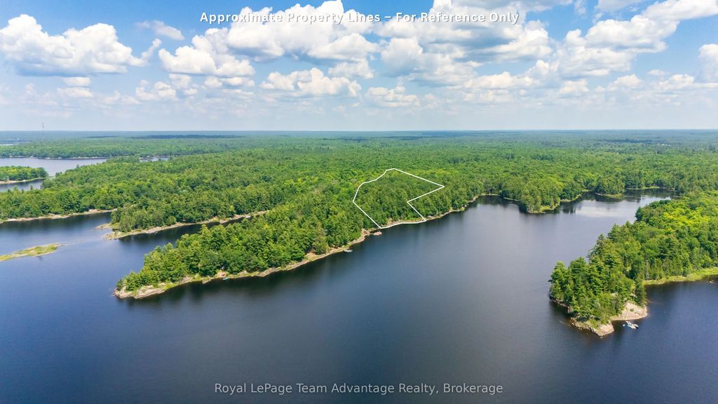 81 Amorak Trail, Whitestone