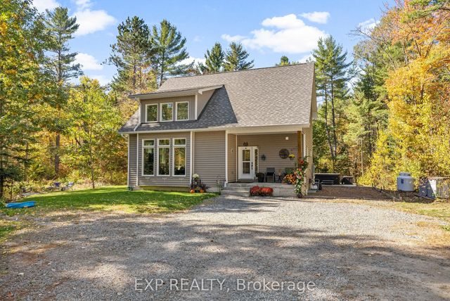 427 Paugh Lake Road, Madawaska Valley