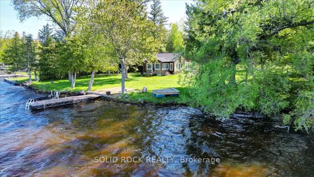54 Lake Road, Trent Hills