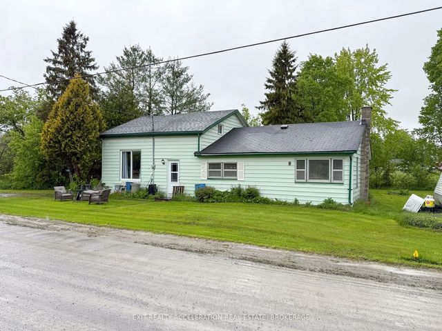 1407 Doyle Road, Loyalist