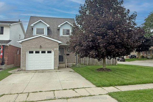 169 Diefenbaker Drive, Woodstock